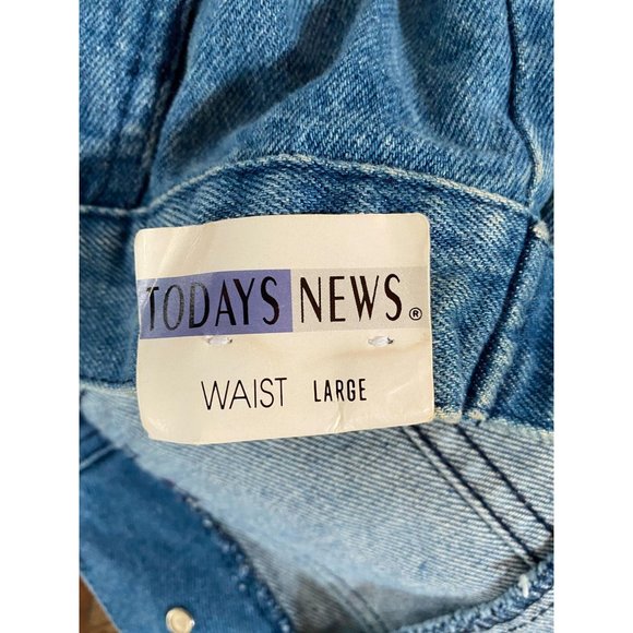 Classic Styled Denim Jacket NWT - Picture 5 of 12